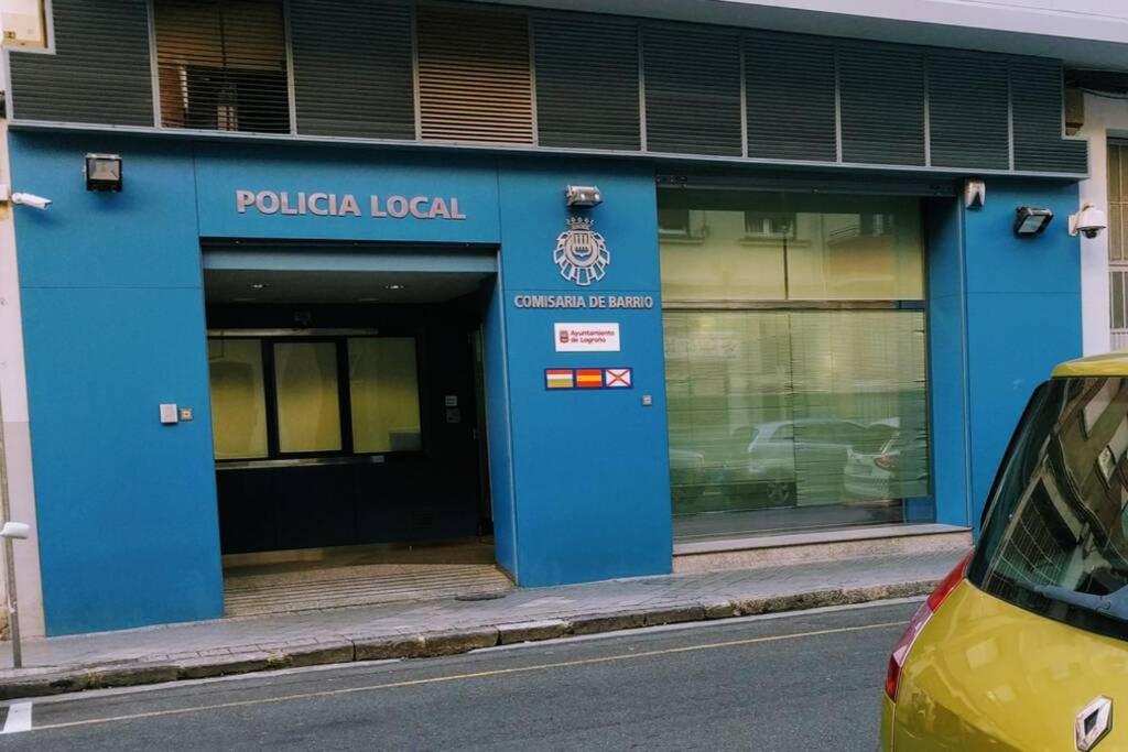 Ferienwohnung Agradable, Luminoso, Wifi, Junto Al Ayuntamiento Logroño Exterior foto
